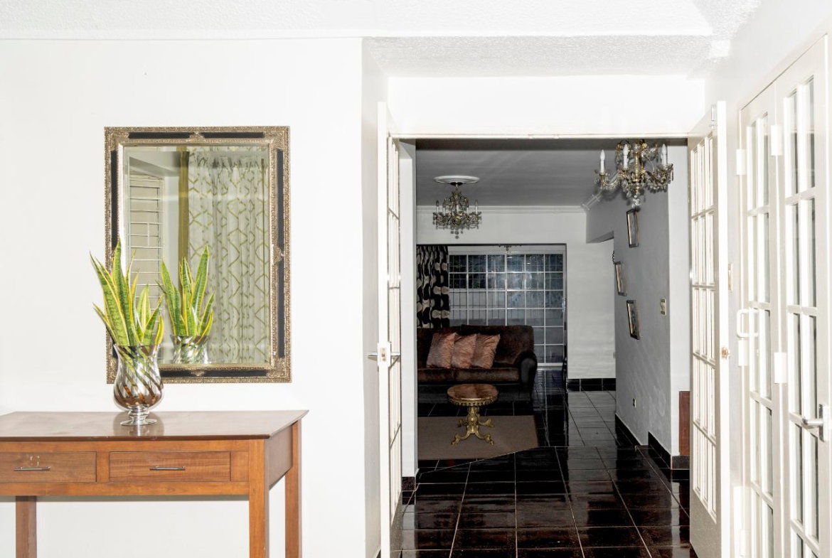 Fifth image of 10c Benson Avenue in Kingston 8, St. Andrew, Jamaica - property is For Rent