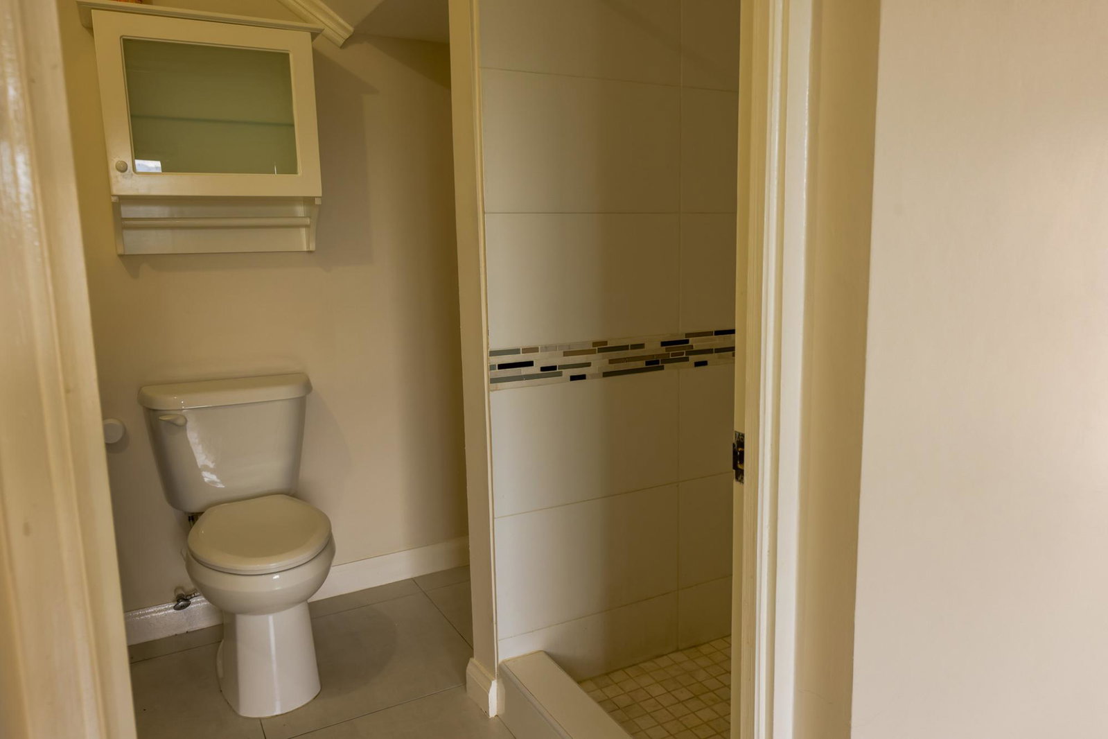 Twenty-Second image of 16- Stanley Terrace in Kingston 19, St. Andrew, Jamaica - property is For Rent