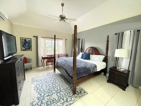 Twelfth image of Kings House Avenue in Kingston 6, St. Andrew, Jamaica - property is For Rent