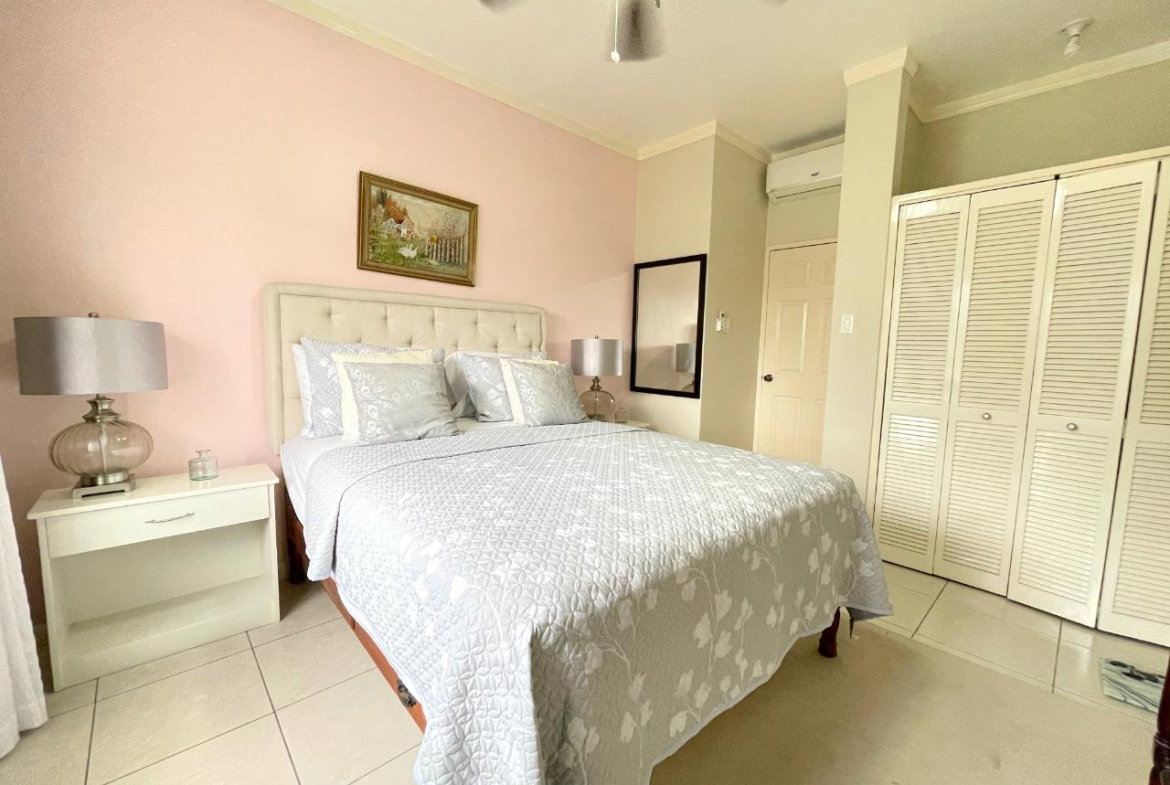 Sixteenth image of Kings House Avenue in Kingston 6, St. Andrew, Jamaica - property is For Rent