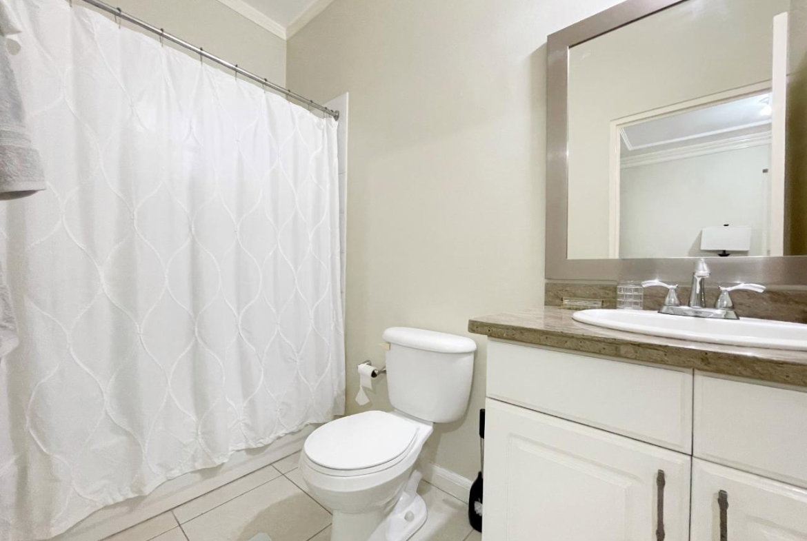 Seventeenth image of Kings House Avenue in Kingston 6, St. Andrew, Jamaica - property is For Rent