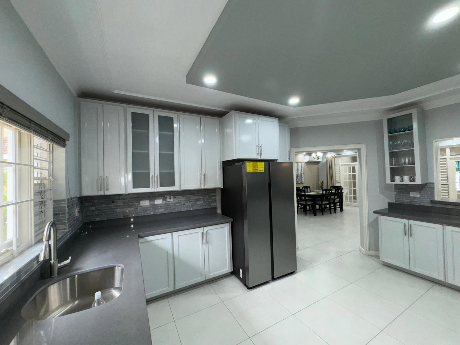 Tenth image of 3 Retreat Ave in Kingston 6, St. Andrew, Jamaica - property is For Rent