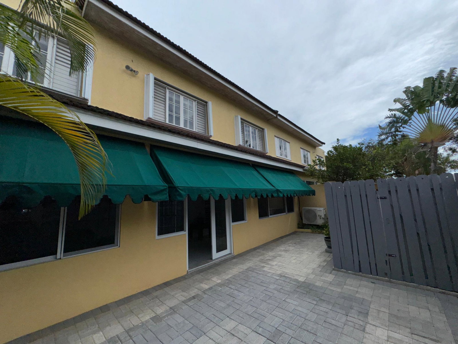 Fourteenth image of 3 Retreat Ave in Kingston 6, St. Andrew, Jamaica - property is For Rent