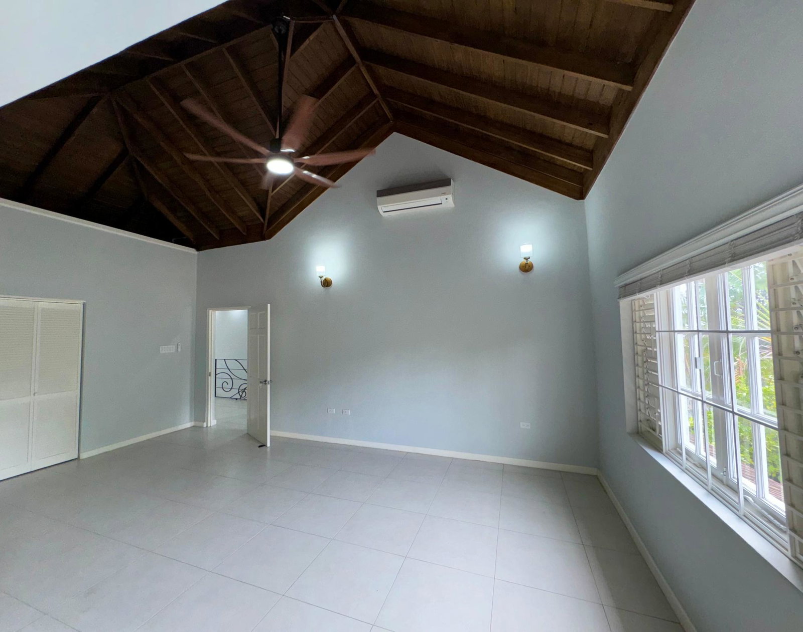 Twentieth image of 3 Retreat Ave in Kingston 6, St. Andrew, Jamaica - property is For Rent