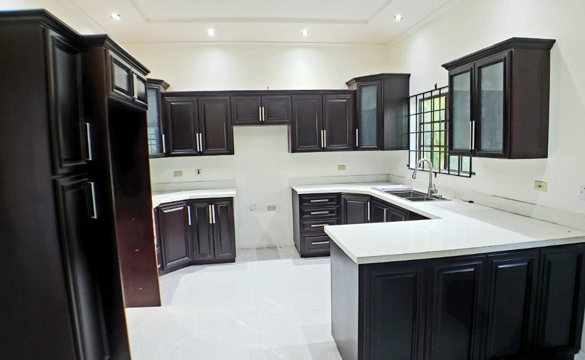 Fourth image of 5a- Villa Vale Estate in Mandeville, Manchester, Jamaica - property is For Sale
