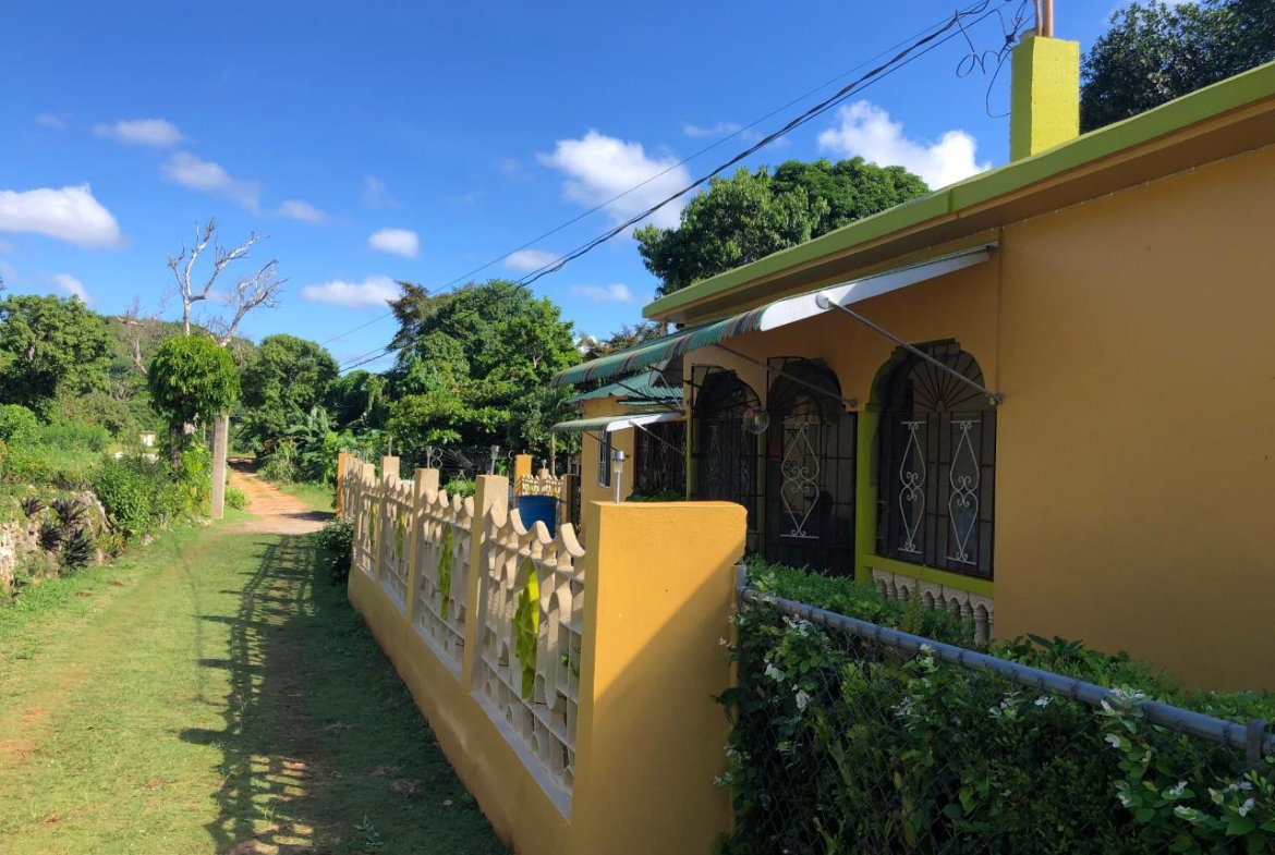 Sixth image of Part of Rosetta in Alexandria, St. Ann, Jamaica - property is For Sale