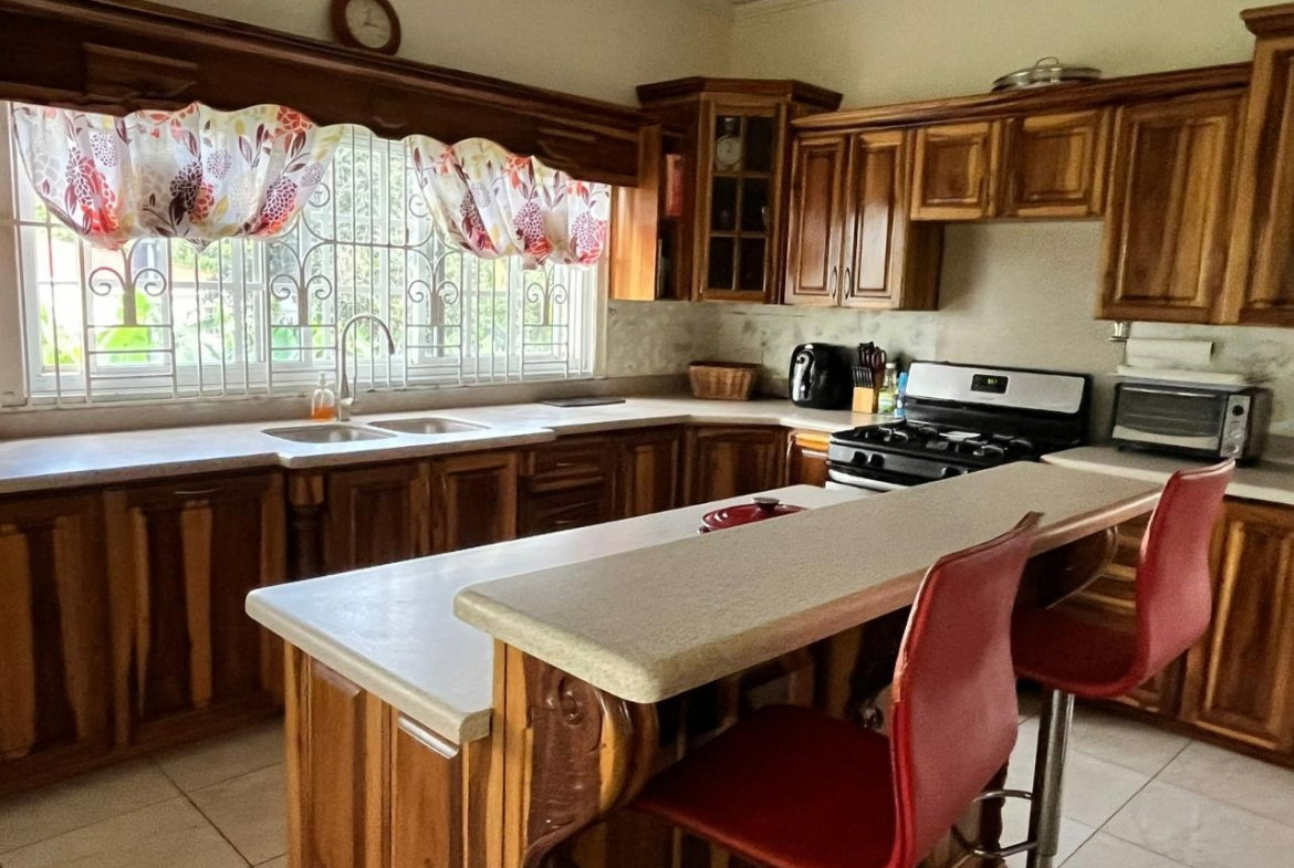 Thirteenth image of Clifton Gardens in Mandeville, Manchester, Jamaica - property is For Sale