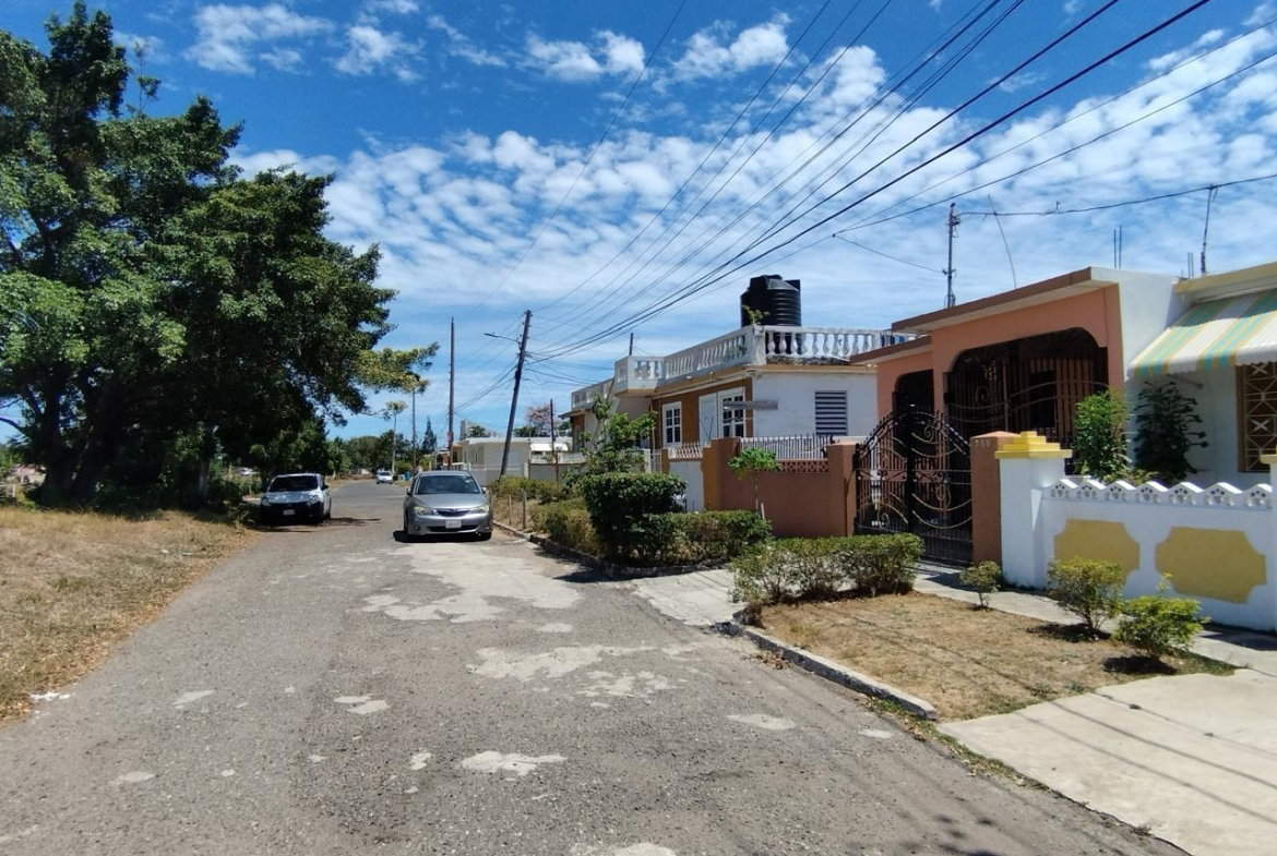 Third image of 208 6west Greater Portmore in Greater Portmore, St. Catherine, Jamaica - property is For Sale