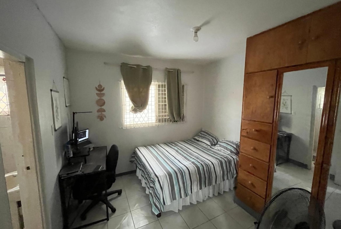 Seventh image of 276 6 West Greater Portmore in Greater Portmore, St. Catherine, Jamaica - property is For Sale