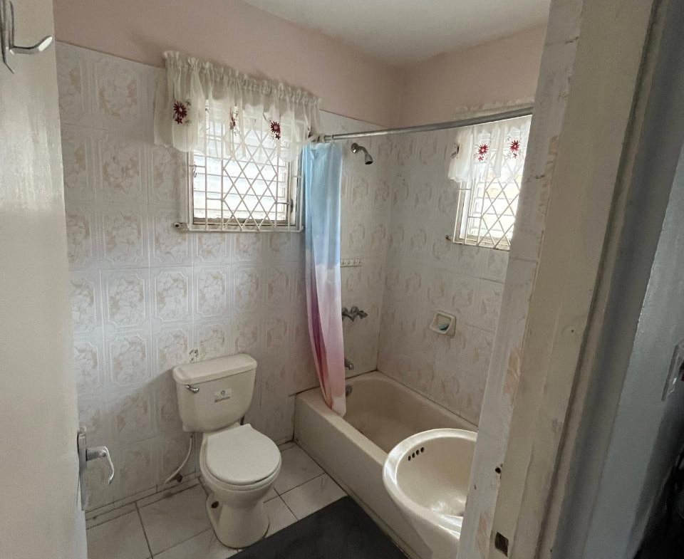 Eighth image of 276 6 West Greater Portmore in Greater Portmore, St. Catherine, Jamaica - property is For Sale