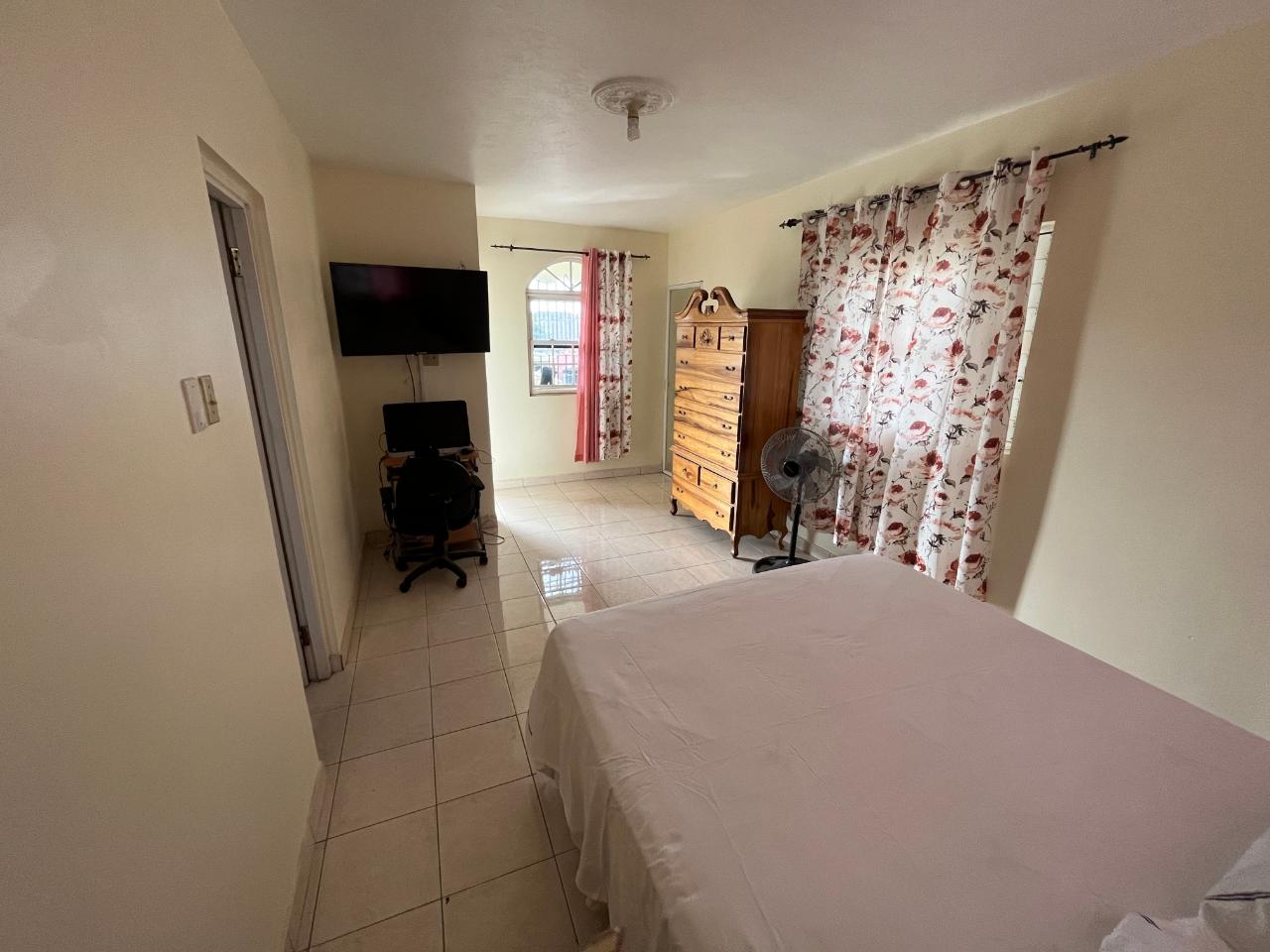 Eleventh image of 276 6 West Greater Portmore in Greater Portmore, St. Catherine, Jamaica - property is For Sale