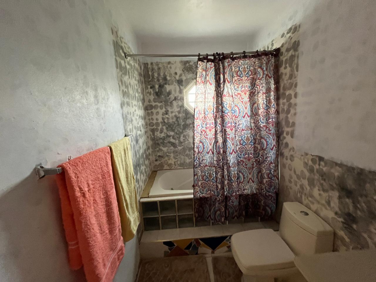 Twelfth image of 276 6 West Greater Portmore in Greater Portmore, St. Catherine, Jamaica - property is For Sale