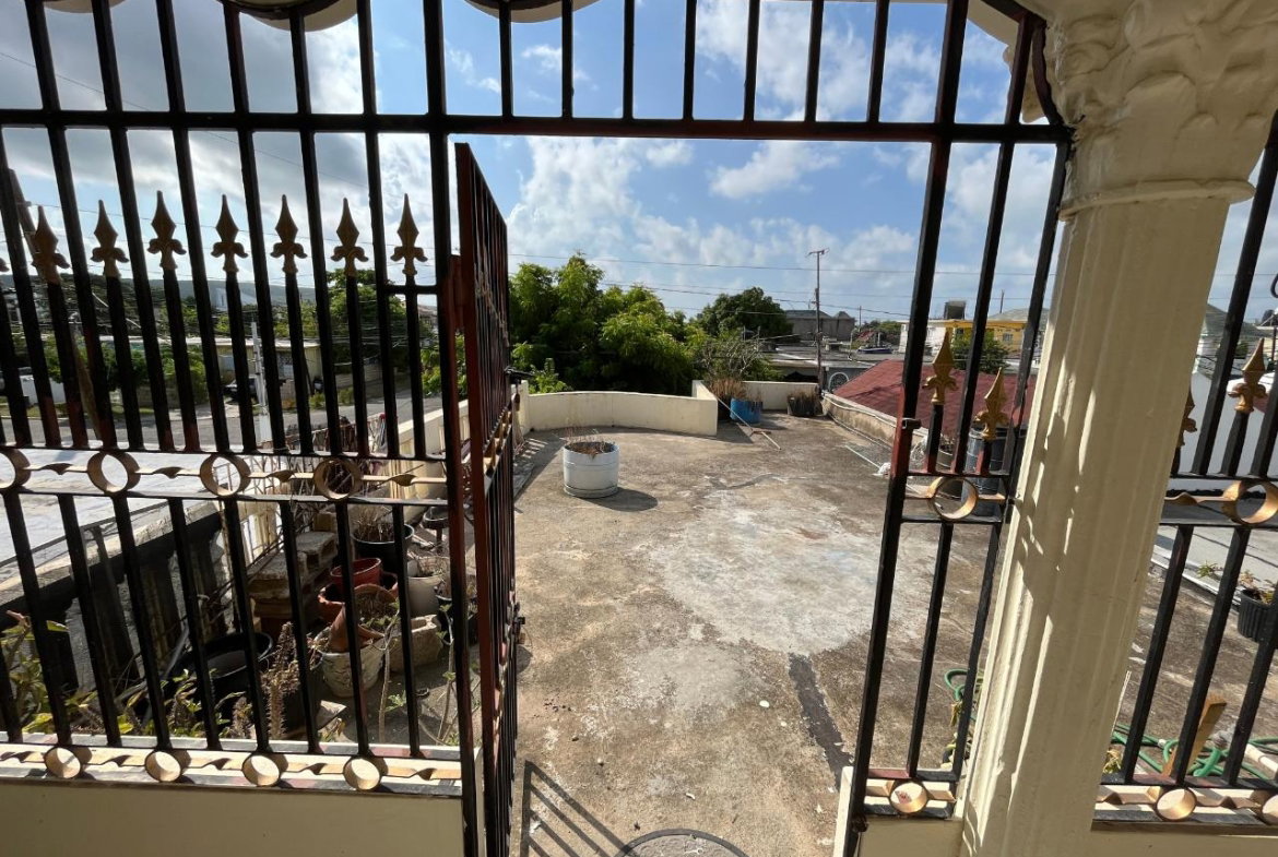 Fourteenth image of 276 6 West Greater Portmore in Greater Portmore, St. Catherine, Jamaica - property is For Sale
