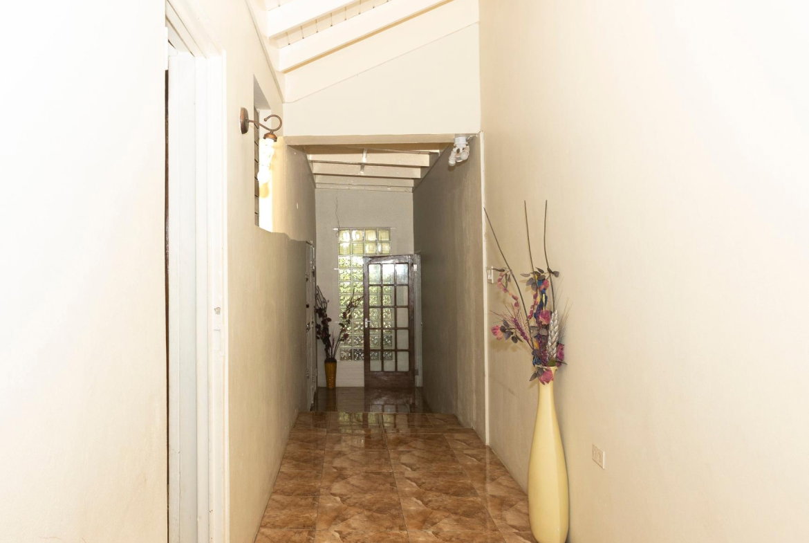 Tenth image of 3 Whiteford Drive in Kingston 6, St. Andrew, Jamaica - property is For Sale