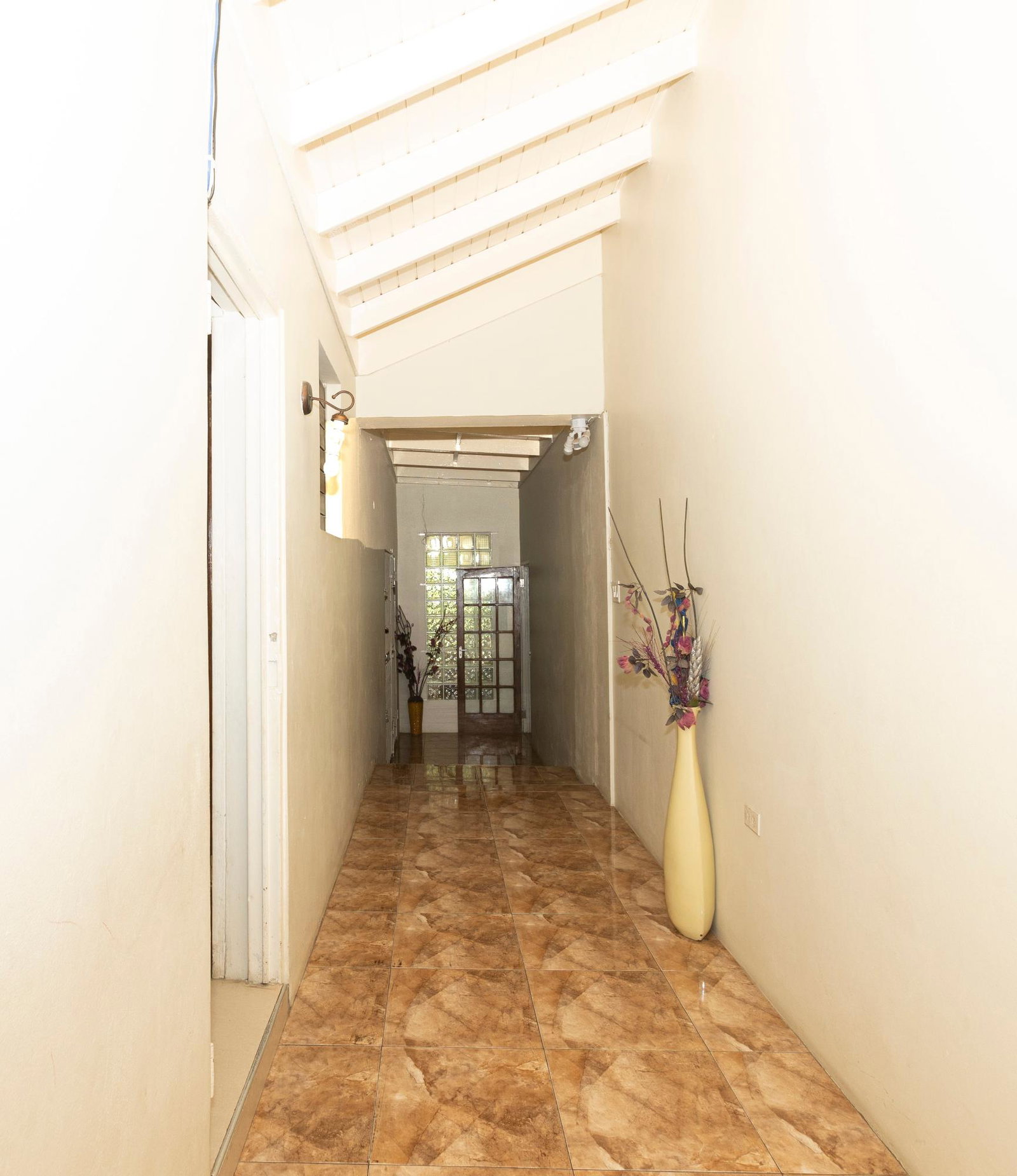 Tenth image of 3 Whiteford Drive in Kingston 6, St. Andrew, Jamaica - property is For Sale