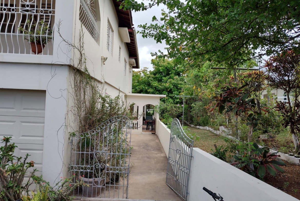 Sixth image of 13 Dalley Close, Mickleton m in Linstead, St. Catherine, Jamaica - property is For Sale
