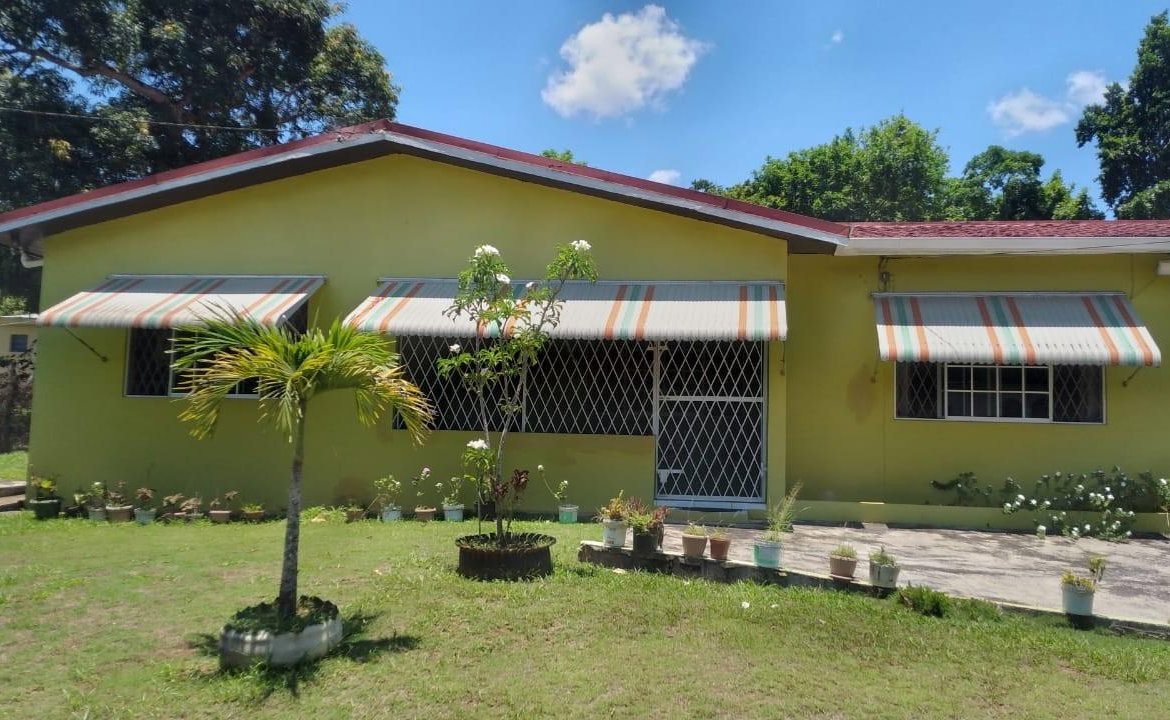 Second image of Retirement Road in Santa Cruz, St. Elizabeth, Jamaica - property is For Sale
