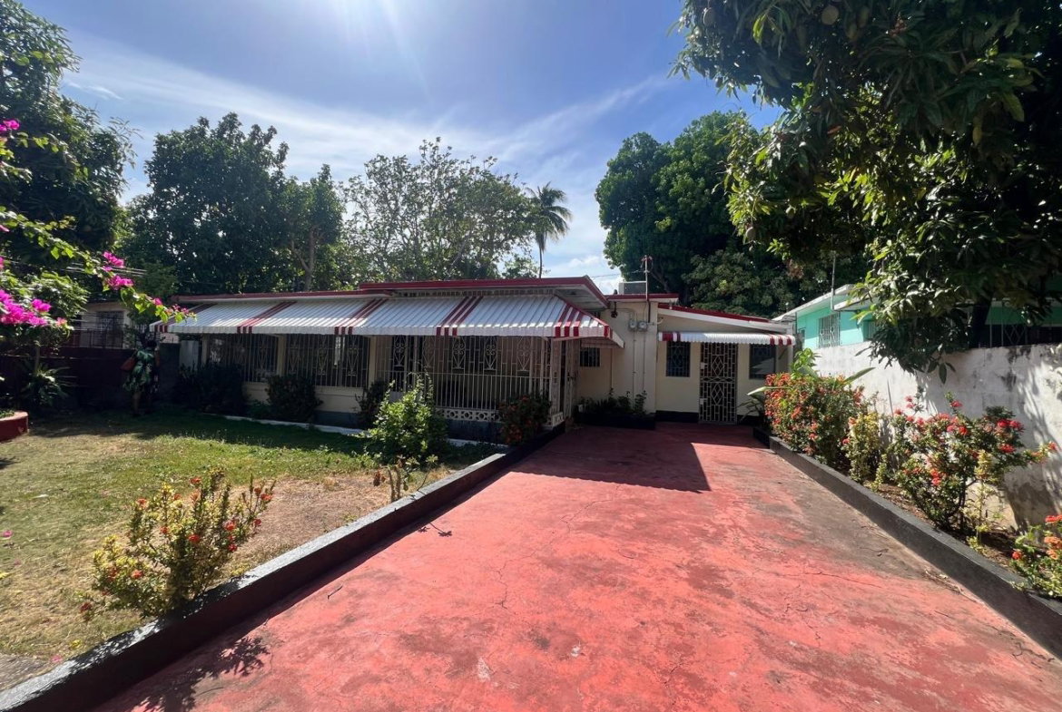 Third image of 6 Ulster Road in Kingston 3, St. Andrew, Jamaica - property is For Sale