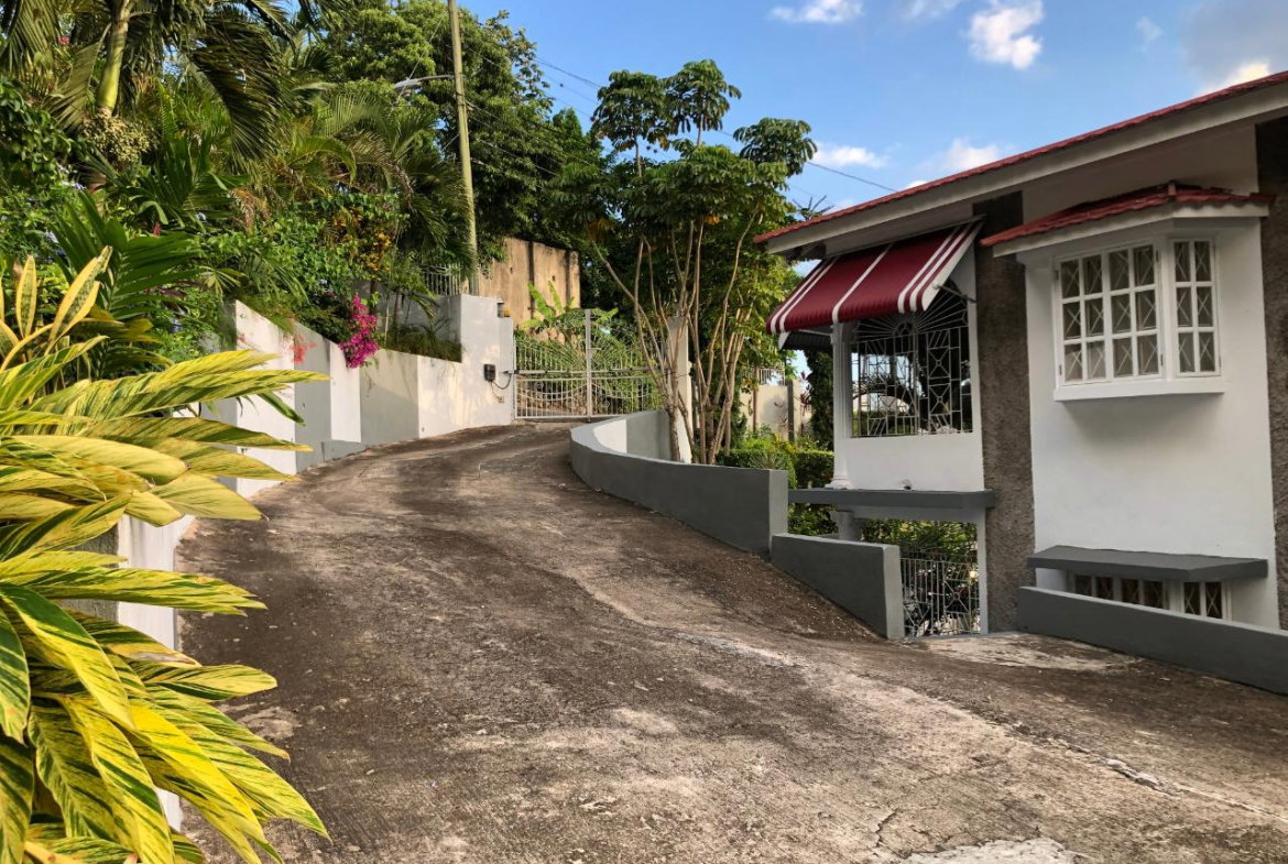 Seventeenth image of 4 Stilwell Court in Kingston 9, St. Andrew, Jamaica - property is For Sale