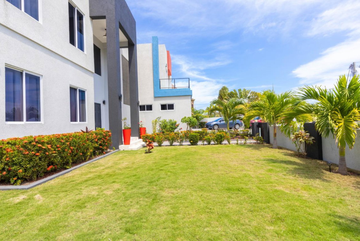 Ninth image of 24 Jamaica Beach, st Mary in Tower Isle, St. Mary, Jamaica - property is For Sale