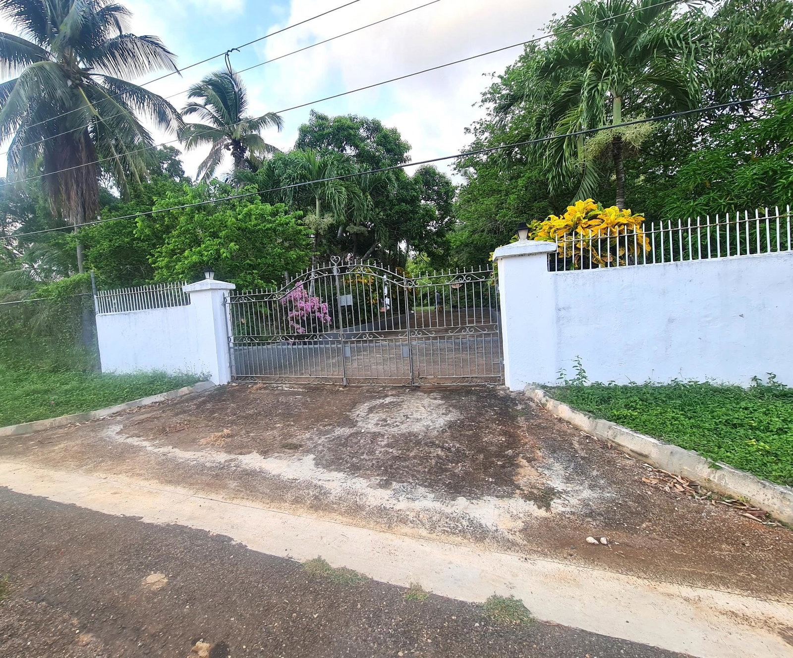 Fifth image of 26a Sheckles Pen Four Path in Four Paths, Clarendon, Jamaica - property is For Sale
