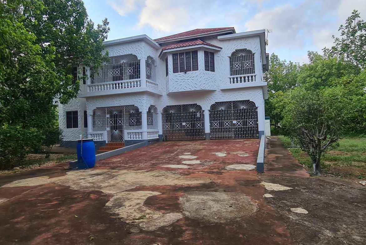 Seventh image of 26a Sheckles Pen Four Path in Four Paths, Clarendon, Jamaica - property is For Sale