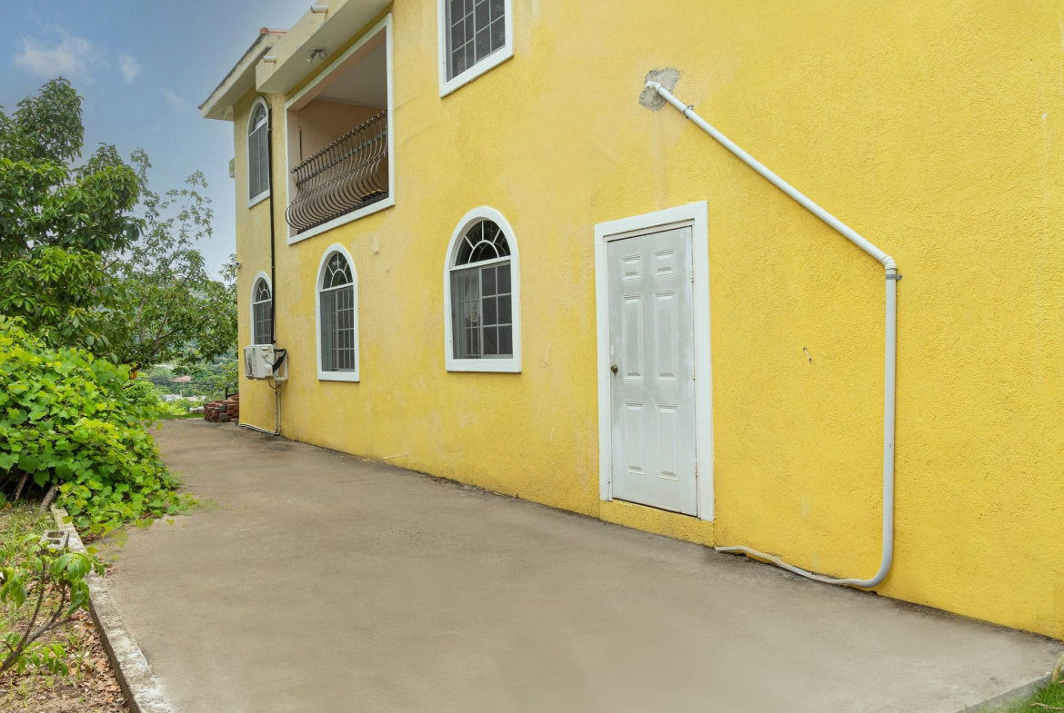 Twentieth image of 5 North Michigan Avenue in Kingston 19, St. Andrew, Jamaica - property is For Rent