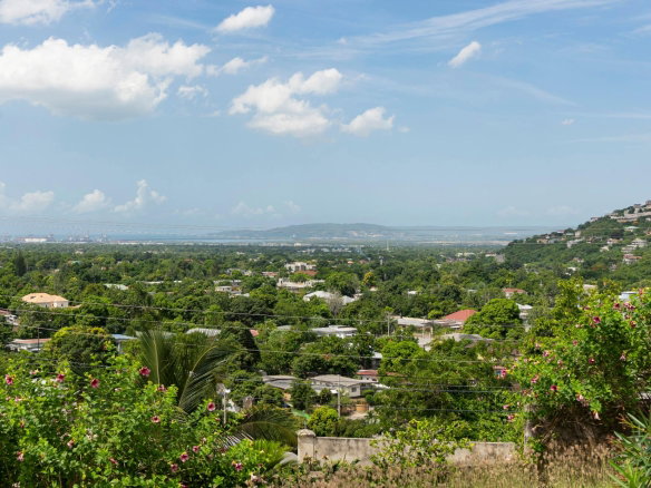 First image of 5 North Michigan Avenue in Kingston 19, St. Andrew, Jamaica - property is For Rent