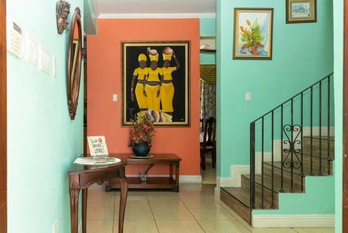 Eighth image of 5 North Michigan Avenue in Kingston 19, St. Andrew, Jamaica - property is For Rent