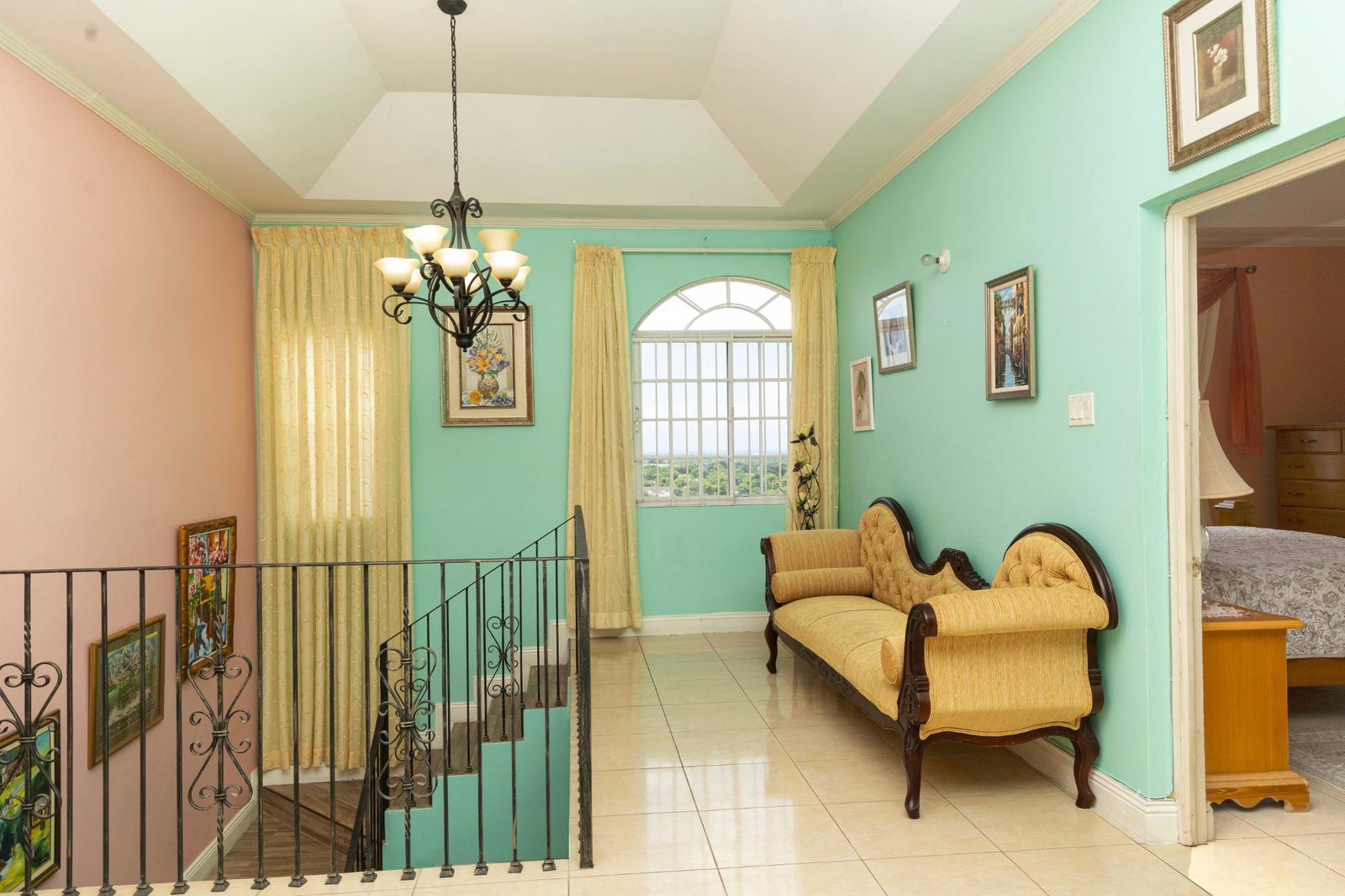 Tenth image of 5 North Michigan Avenue in Kingston 19, St. Andrew, Jamaica - property is For Rent
