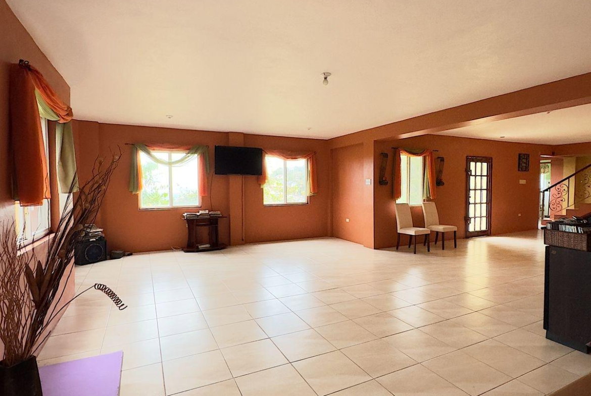 Thirteenth image of 16 Belgrade Loop in Kingston 19, St. Andrew, Jamaica - property is For Sale