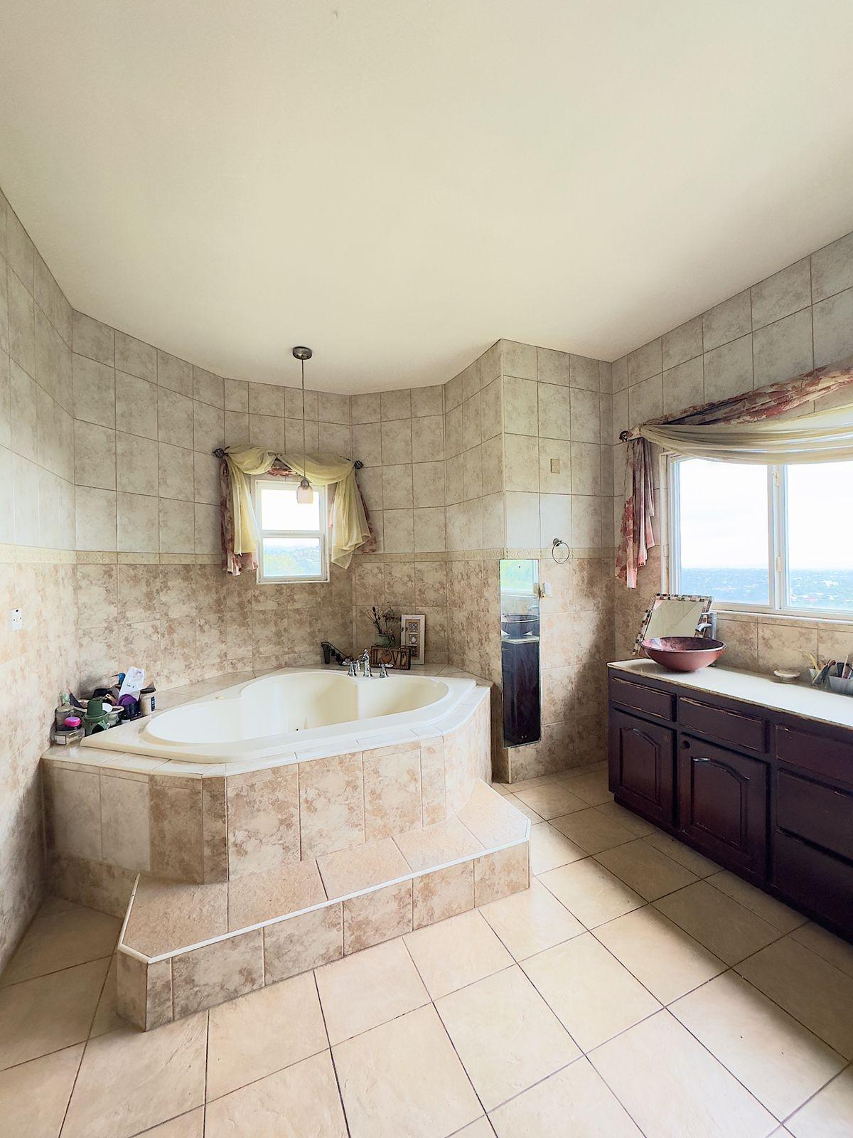 Tenth image of 16 Belgrade Loop in Kingston 19, St. Andrew, Jamaica - property is For Sale