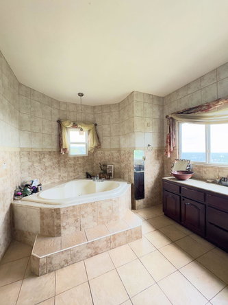 Tenth image of 16 Belgrade Loop in Kingston 19, St. Andrew, Jamaica - property is For Sale