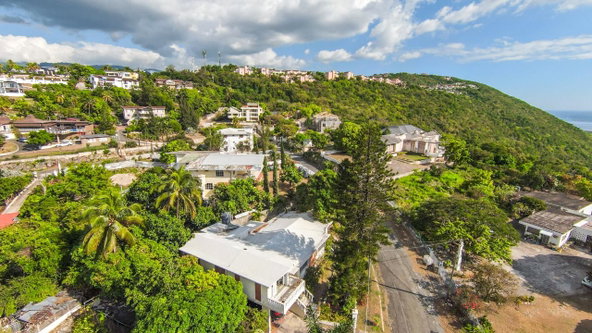 Eighteenth image of 33 Shenstone Drive Kingston in Kingston 6, St. Andrew, Jamaica - property is For Sale