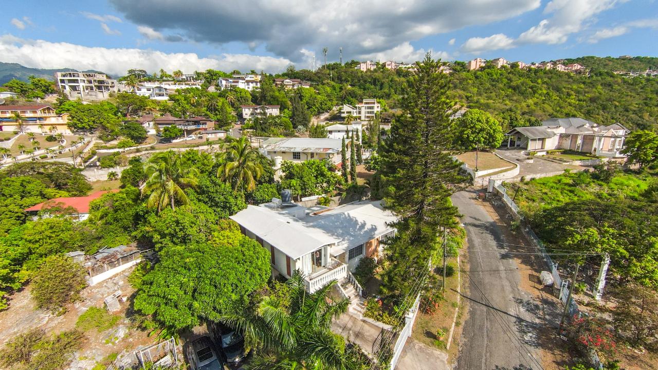 Nineteenth image of 33 Shenstone Drive Kingston in Kingston 6, St. Andrew, Jamaica - property is For Sale