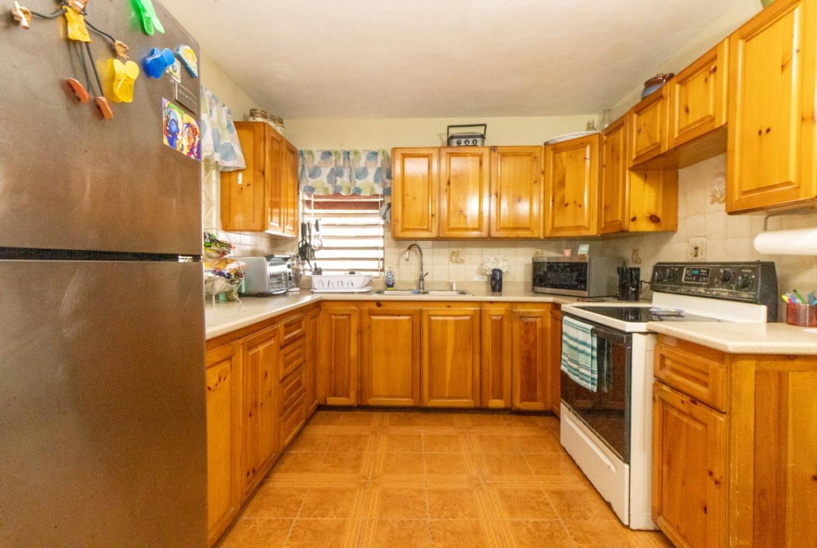 Sixth image of 33 Shenstone Drive Kingston in Kingston 6, St. Andrew, Jamaica - property is For Sale