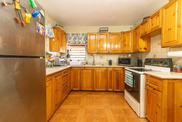 Sixth image of 33 Shenstone Drive Kingston in Kingston 6, St. Andrew, Jamaica - property is For Sale