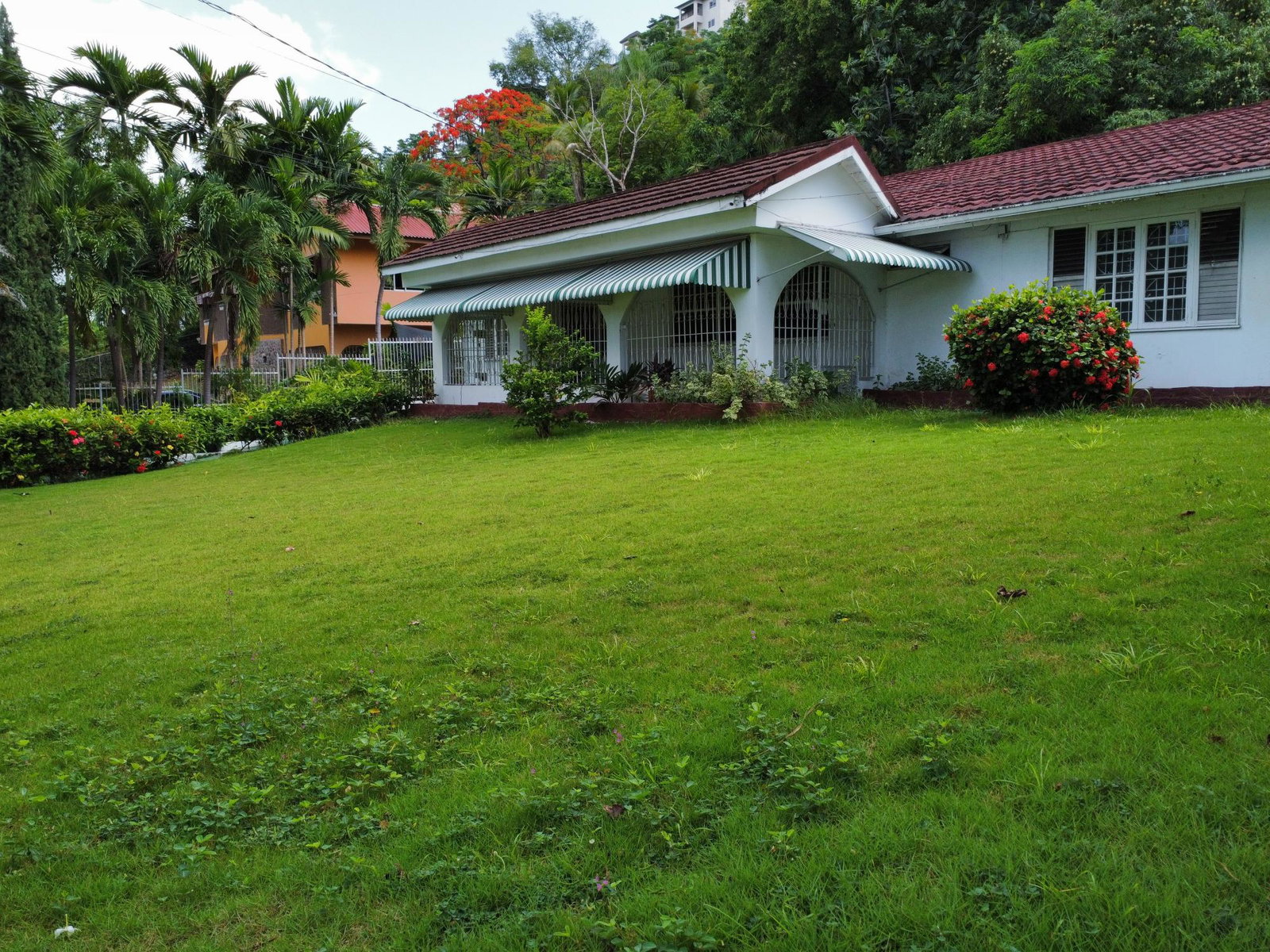 Stunning-4-Bedroom-House-for-Sale-in-Norbrook-St.-Andrew Fourth image of 71 Norbrook Drive in Norbrook, St. Andrew, Jamaica - property is For Sale