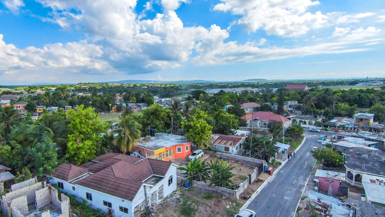 Fourteenth image of 17 Angel Drive in Old Harbour, St. Catherine, Jamaica - property is For Sale