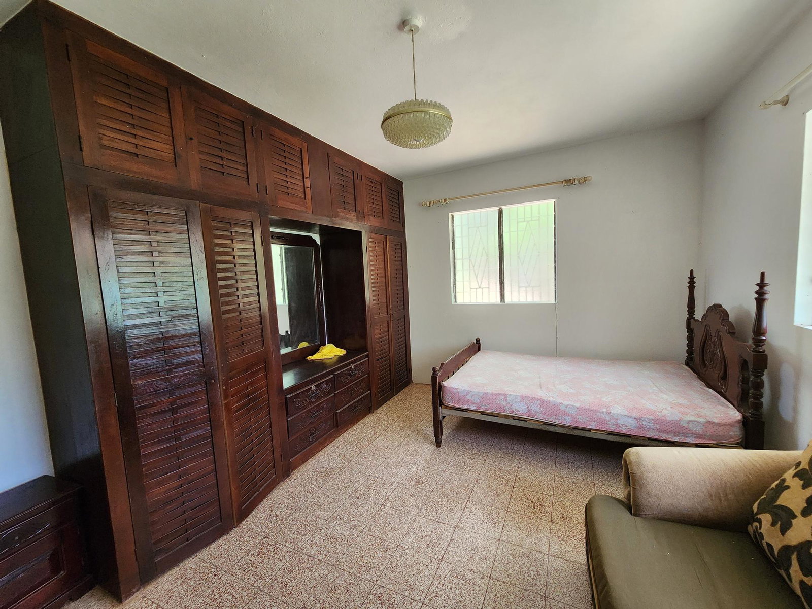 Thirteenth image of Mount Salus in Mount Salus, St. Andrew, Jamaica - property is For Sale