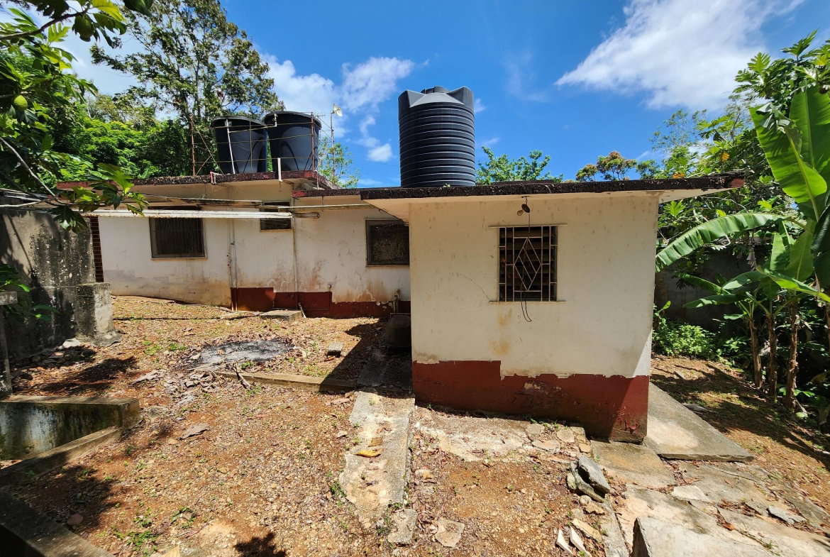 Sixteenth image of Mount Salus in Mount Salus, St. Andrew, Jamaica - property is For Sale
