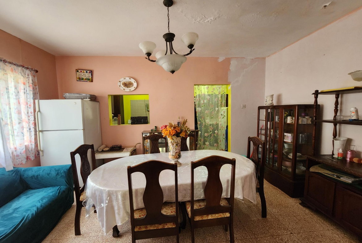 Sixth image of Mount Salus in Mount Salus, St. Andrew, Jamaica - property is For Sale