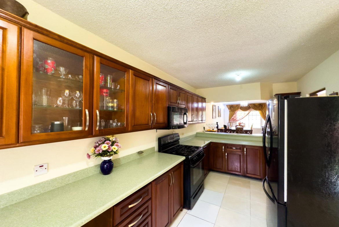 Sixteenth image of 1-11 Braemar Avenue in Kingston 10, St. Andrew, Jamaica - property is For Sale