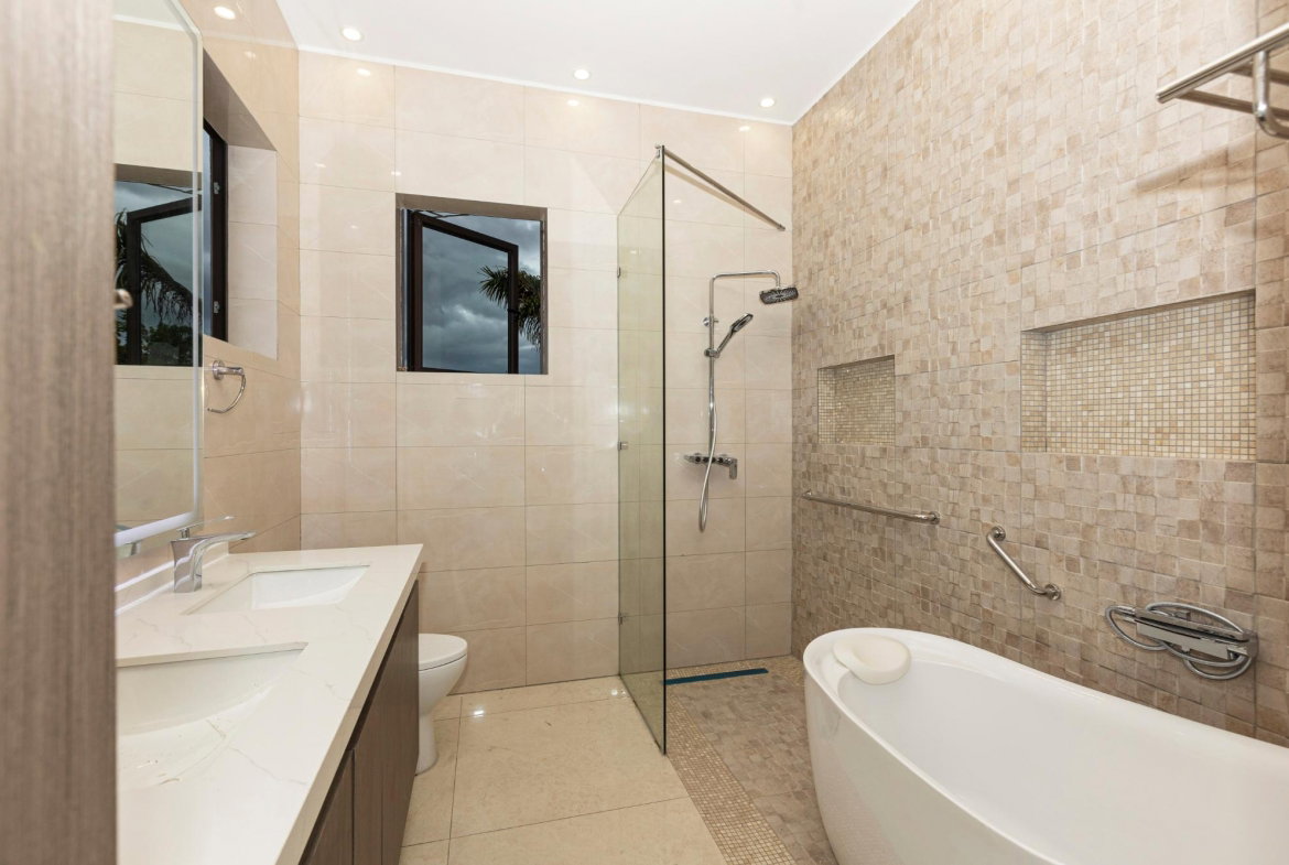 Seventeenth image of 4-5 Salisbury Avenue in Kingston 6, St. Andrew, Jamaica - property is For Rent