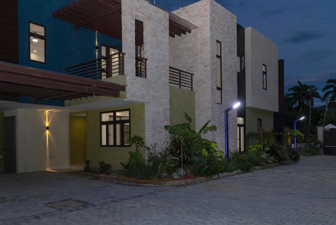 Eleventh image of 1-5 Salisbury Avenue in Kingston 6, St. Andrew, Jamaica - property is For Rent