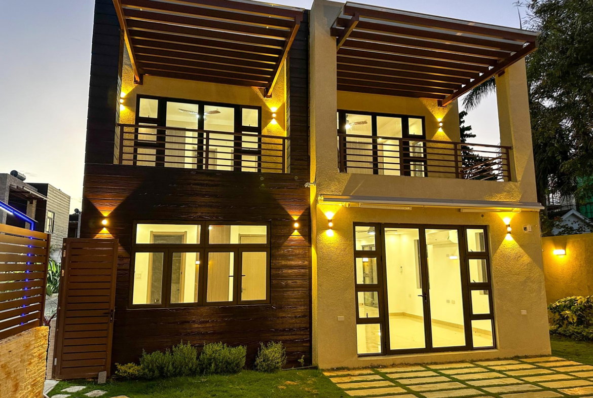 First image of 1-5 Salisbury Avenue in Kingston 6, St. Andrew, Jamaica - property is For Rent