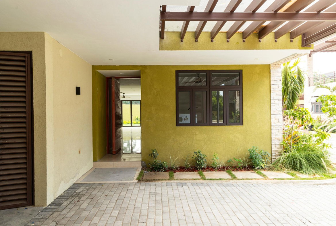 Thirteenth image of 1-5 Salisbury Avenue in Kingston 6, St. Andrew, Jamaica - property is For Rent