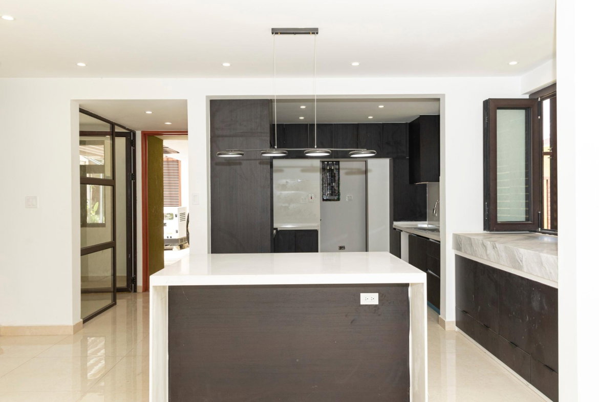 Fourteenth image of 1-5 Salisbury Avenue in Kingston 6, St. Andrew, Jamaica - property is For Rent