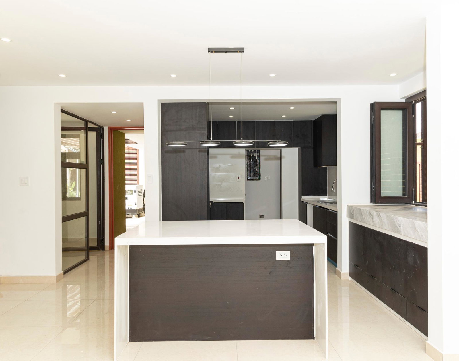 Stunning-4-Bedroom-Villa-for-Rent-in-Kingston-6-Salisbury-Avenue Fourteenth image of 1-5 Salisbury Avenue in Kingston 6, St. Andrew, Jamaica - property is For Rent