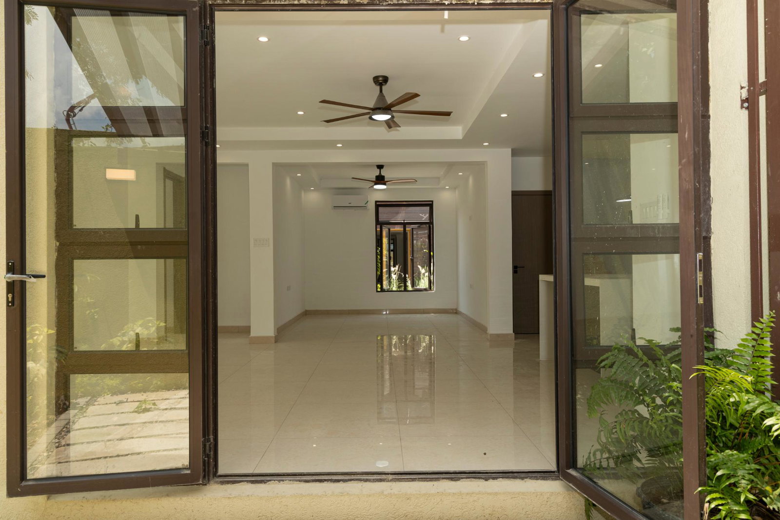 Stunning-4-Bedroom-Villa-for-Rent-in-Kingston-6-Salisbury-Avenue Nineteenth image of 1-5 Salisbury Avenue in Kingston 6, St. Andrew, Jamaica - property is For Rent